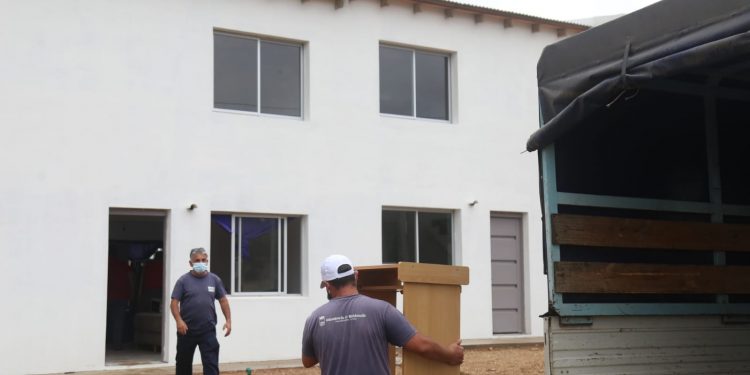 Antía destacó cumplimiento en realojo de viviendas en Pueblo Obrero, dejando atrás el asentamiento de Selva Negra