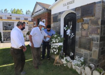 Antía recordó que Burgueño dejó como legado que es posible generar un desarrollo en equilibrio con la sociedad