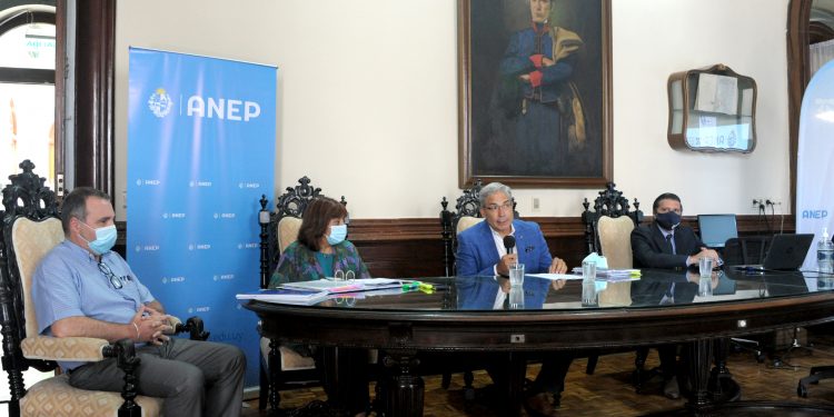 Servicio de alimentación en escuelas públicas continuará en enero y febrero