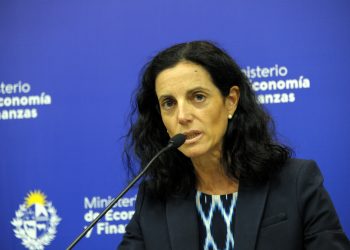 Fronteras cerradas y flexibilización en horario a bares y restaurantes