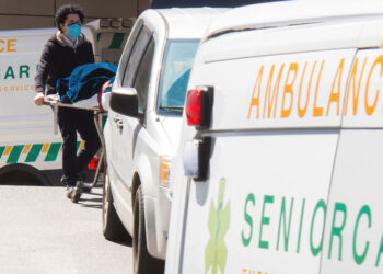 Desciende el número de casos de COVID a nivel mundial, pero América todavía tiene casi la mitad de ellos