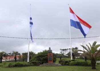 Antía saluda la presencia del presidente de Paraguay en el departamento.