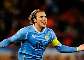 Forlán más cerca de Atenas de San Carlos