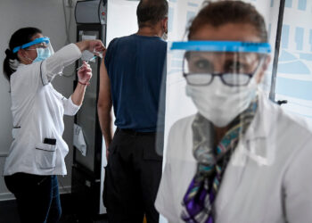 Comienza plan de vacunación antigripal para población de riesgo