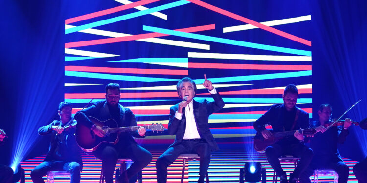Latin AMA’s 2021: la noche de Bad Bunny y Karol G