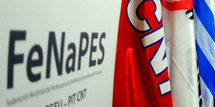 FENAPES denuncia ataques sistemáticos de algunos medios, legisladores y jerarcas contra el sindicato