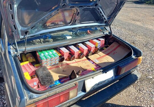 Policía Caminera detuvo un vehículo en Maldonado que llevaba mercadería ingresada en forma ilícita al país