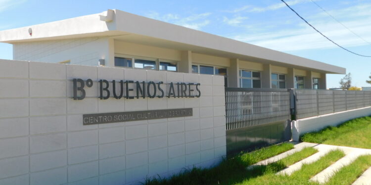 Municipio de San Carlos dispuso WIFI libre en comunal, para que estudiantes del Balneario Buenos Aires puedan asistir a clases virtuales