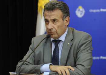 Estudio de efectividad sobre vacunas que suministra Uruguay; son clave en reducción de mortalidad por COVID