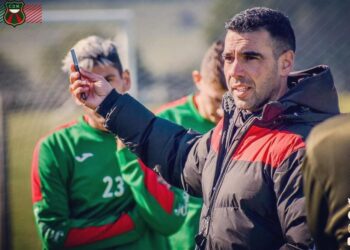 Debut sin DT: Francisco Palladino dio positivo de COVID-19