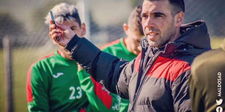 Debut sin DT: Francisco Palladino dio positivo de COVID-19