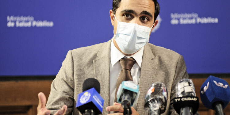 Retoman cirugías y presencialidad en consultas médicas