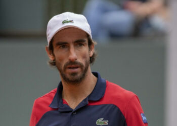 Cuevas: debut con triunfo en Roland Garros y un «Big 3» en la mira