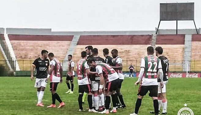 Deportivo Maldonado no pudo ante un Progreso diezmado
