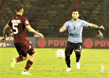 Uruguay no ganó, pero está en zona de clasificación directa al Mundial