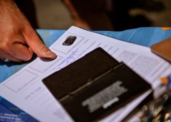 Anuncian recolección de firmas contra la LUC en Argentina