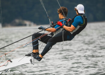 Jóvenes fernandinos del YACHT CLUB PUNTA DEL ESTE, buscan su lugar en el Mundial Junior de Vela en Gdynia, Polonia