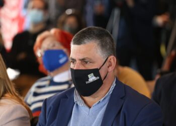 Carballal destaca importancia de lanzamiento de temporada de ballenas para Punta del Este