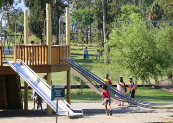 Reabren algunos parques, extienden horario de restaurantes y rige protocolo para eventos