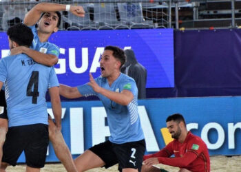 Hazaña de Uruguay ante el campeón del mundo de beach soccer y va por más