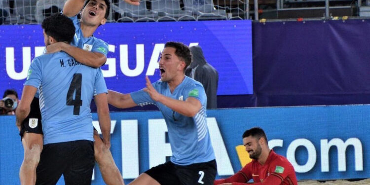 Hazaña de Uruguay ante el campeón del mundo de beach soccer y va por más