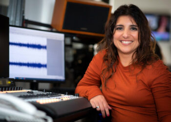 Laura Rodríguez; de la voz de “Telechat” a referente en el periodismo científico en “Telenoche”