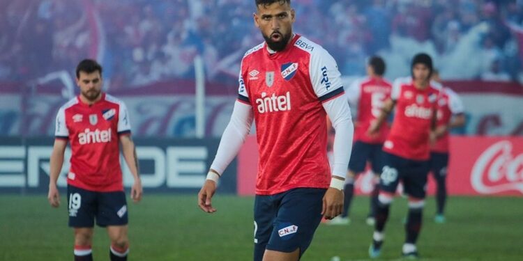 Cerro Largo fue un anfitrión hostil para Nacional en el Goyenola