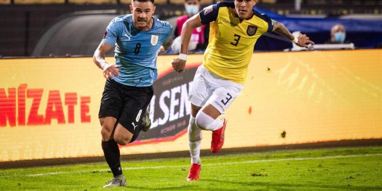 Nahitan Nández, el león celeste surgido del Este