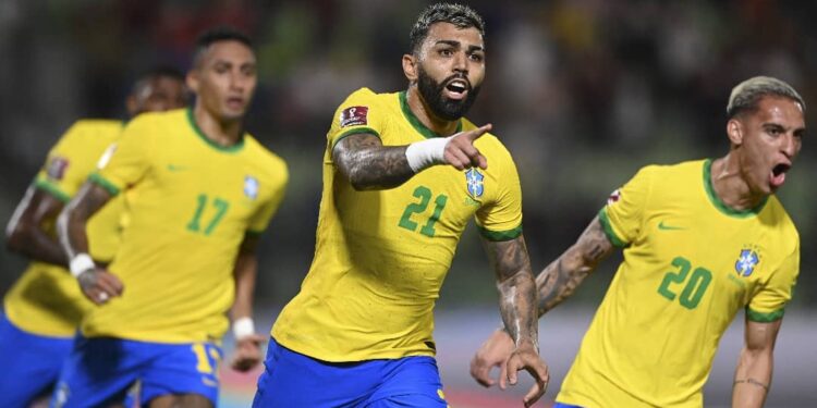 Preocupante estadística del Maestro Tabárez ante los grandes de Sudamérica