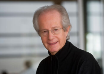 Walter Dresel y su nuevo libro sobre la pandemia, asegura que la humanidad fue puesta de rodillas