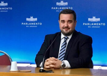Sebastián Cal “Mi prioridad es que el Frente Amplio no vuelva nunca más, me metí en esto porque quería un cambio”