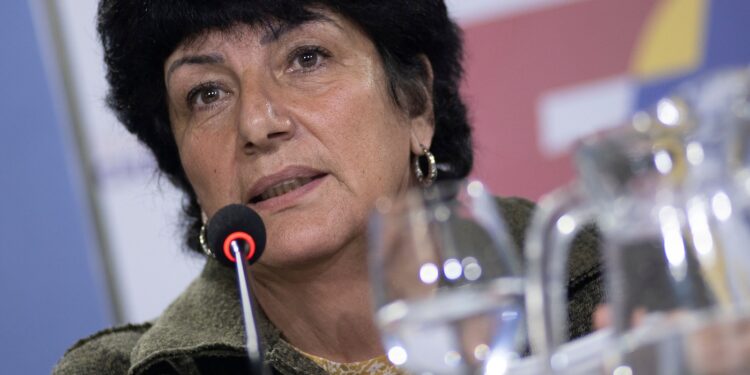 Ivonne Passada: “el gobierno no debería olvidarse que el Frente Amplio es la fuerza política más importante del país, que el presidente elija con quien habla perjudica el relacionamiento”
