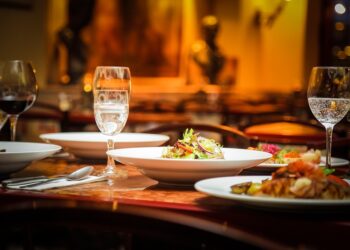 IDM extiende horario de restaurantes, bares y amplía aforos