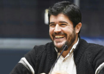 Delgado con la mira puesta en una bancada en territorio, con la gente y con medidas para evitar cierre de comercios