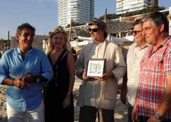Caballal entregó reconocimiento a Emil Montgomery y dijo que puso a Punta del Este fuera de fronteras