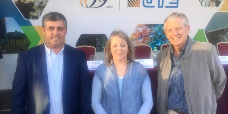 Con presencia del presidente Lacalle Pou, el Intendente Antia y Alcalde de Punta del Este UTE inauguró estación de distribución