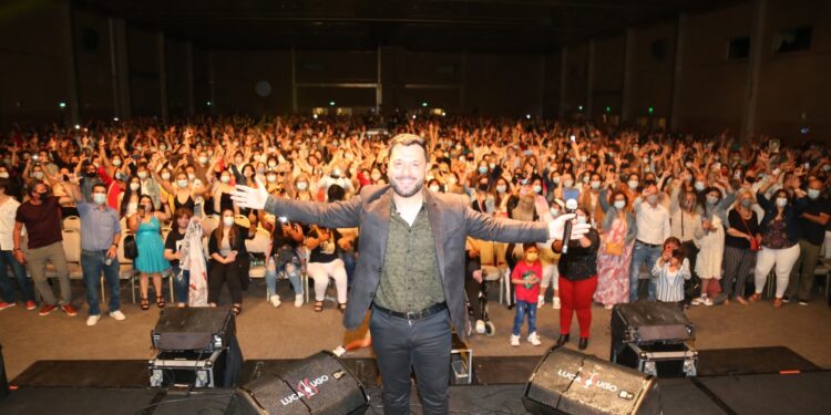 Maldonado volvió a ser Tierra de Eventos; Lucas Sugo eclipsó al público con su show en el Centro de Convenciones