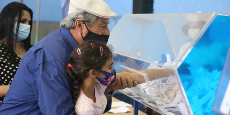 Antía se mostró emocionado ante un nuevo sorteo de terrenos en Urbanización al Norte y apartamentos de Urbaneste