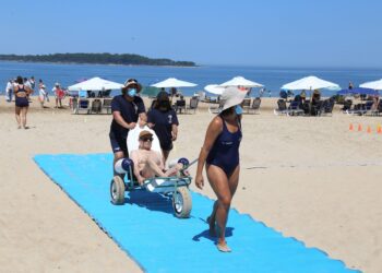 Fuerte apuesta al disfrute de todos: Antía inauguró la primera de las tres playas accesibles