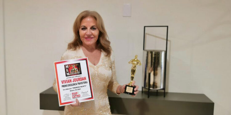 Vivian Jourdan: 60 años de música y una vida dedicada a la solidaridad