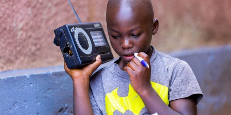 70% de los niños menores de 10 años en los países en desarrollo no sabe leer correctamente ni las reglas básicas de aritmética