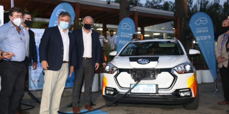 Antía agradeció respaldo del gobierno nacional y prioridad en ser pioneros en colocación de puntos de carga