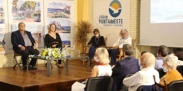 Emotivo Homenaje a Antiguos Veraneantes y Residentes