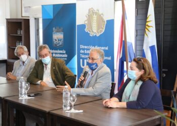 Antía resaltó apoyo a UTU y mejoras en el parador al firmar extensión de comodato hasta 2025 a la Escuela de Alta Gastronomía