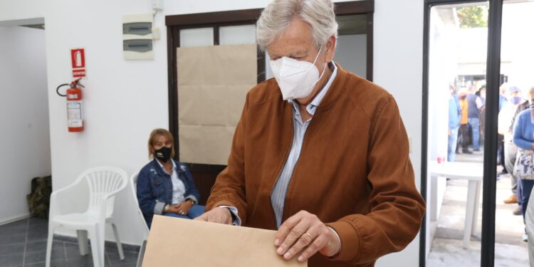 Votó Pereira: «Jornada importante para el país»