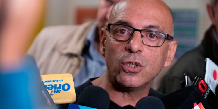 1 de mayo; PIT-CNT presenta ideas al sistema político con soluciones para los más postergados tras reunirse con Manini