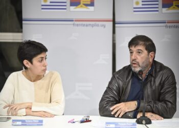 Batería de medidas ante la crisis económica y social propuso el Frente Amplio