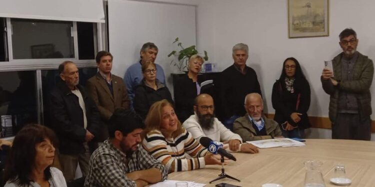 Frente Amplio argumentó impacto medioambiental y se opuso a proyecto de Zona Franca