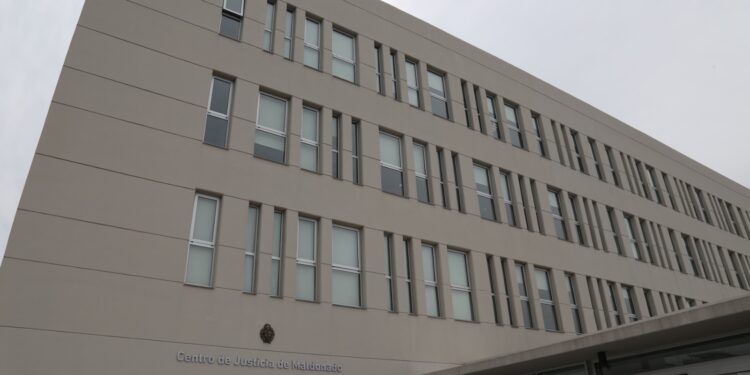 Prisión preventiva para hombre que abusó sexualmente de una adolescente