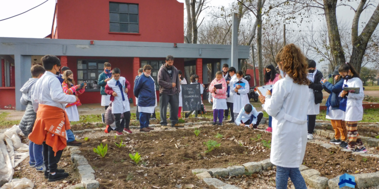 Huerta abierta, se inicia un nuevo ciclo del Proyecto «El Municipio se Planta» 2022